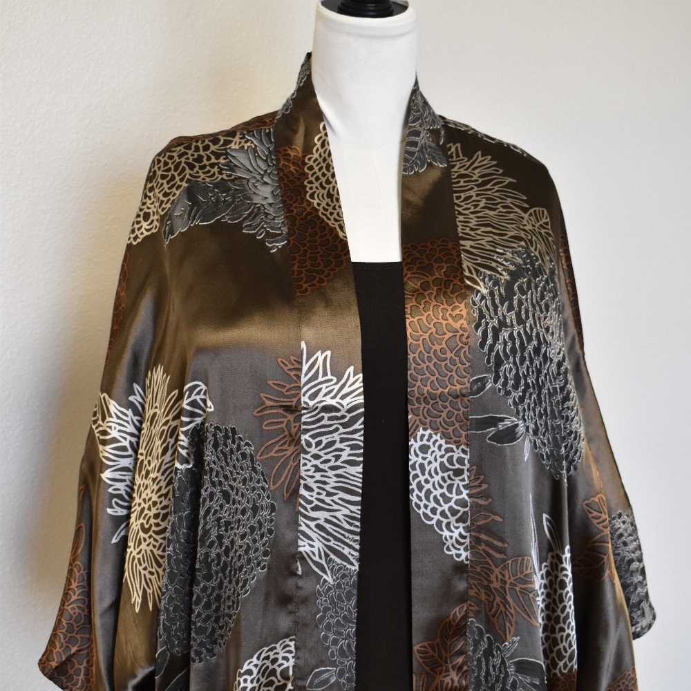 Chico's Kimono style jacket in Brown and Gold XL
